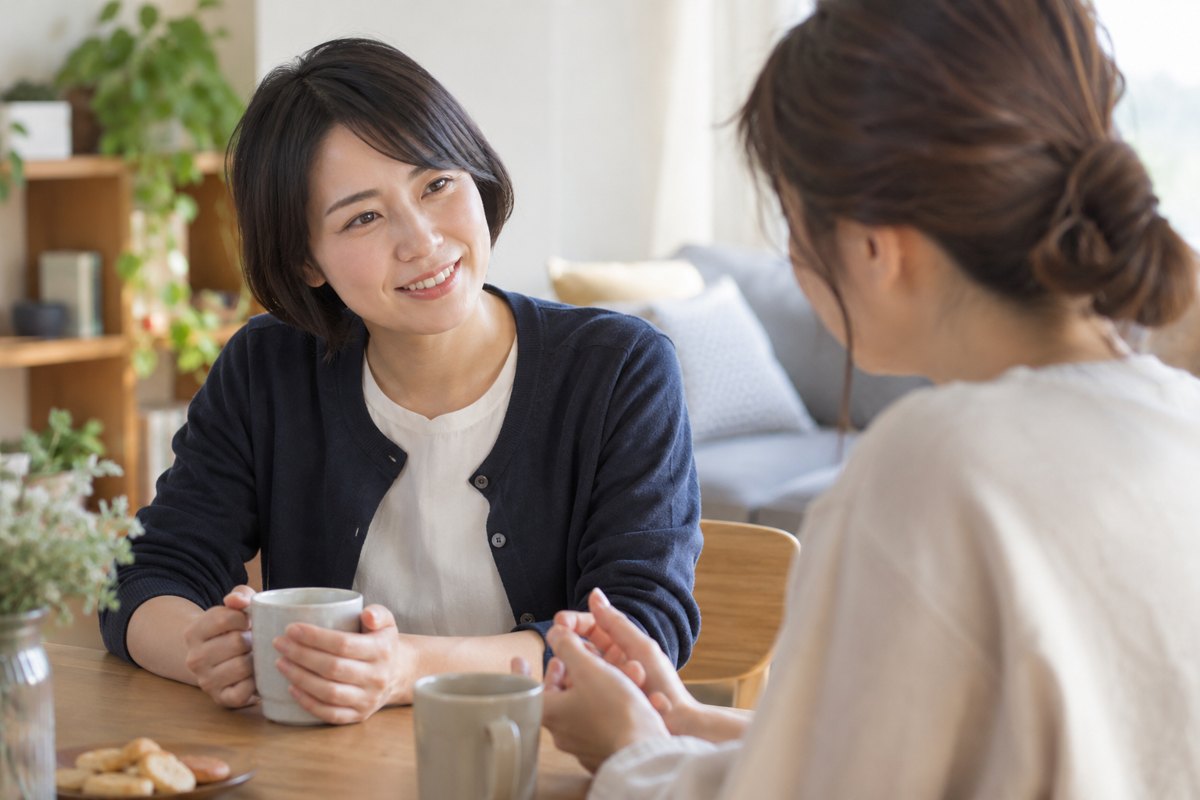 相談相手と関係を振り返る女性